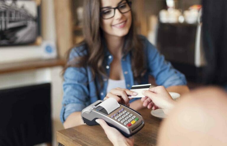 Living Expenses For A Canadian Student
