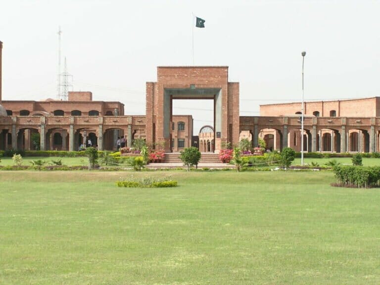 Are Virtual University Programs Evaluated By WES and HEC?