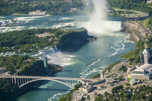 6 Ways To Immigrate To Canada From Ukraine