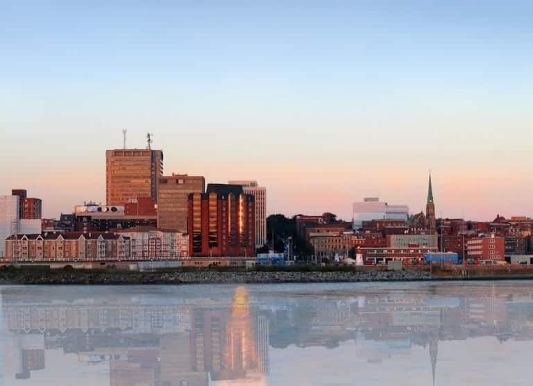 New Brunswick Temporarily Accepting PNP Applications From Laborers