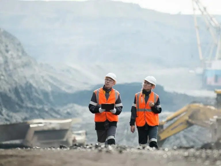 3 Best Provinces To Find Mining Jobs in Canada