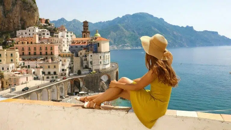 How to Get Canada Working Holiday Visa as an Italian