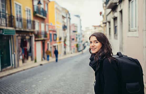 How to Immigrate and Work in Canada as a Portuguese Youth