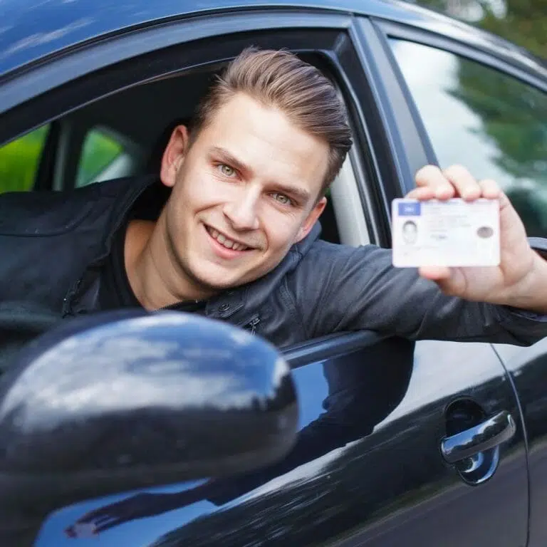 Drivers License in Northwest Territories, Canada