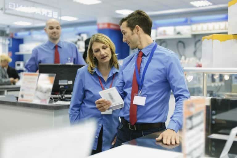 Immigrate to Canada as a Retail Sales Supervisor