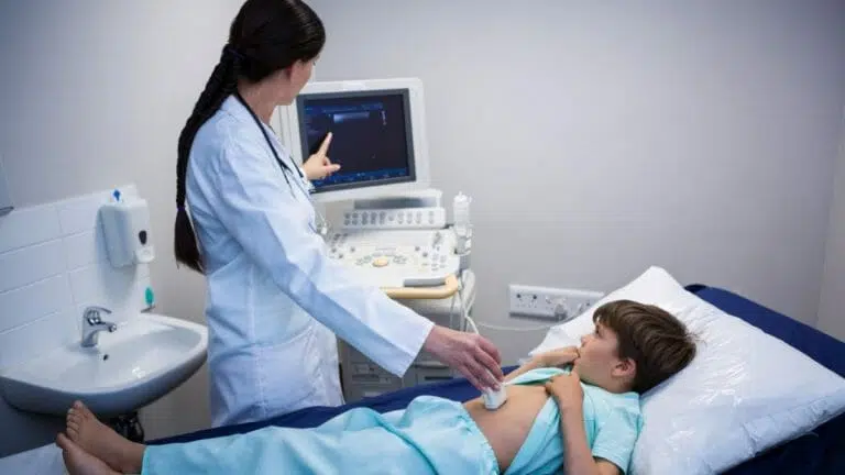 How to Become a Sonographer in Canada in 6 Steps