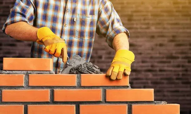 Immigrate to Canada as a Bricklayer – Full Guide