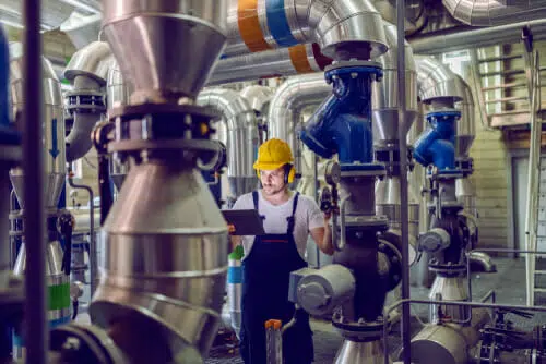 Immigrate to Canada as a Labourer In Chemical Products Processing