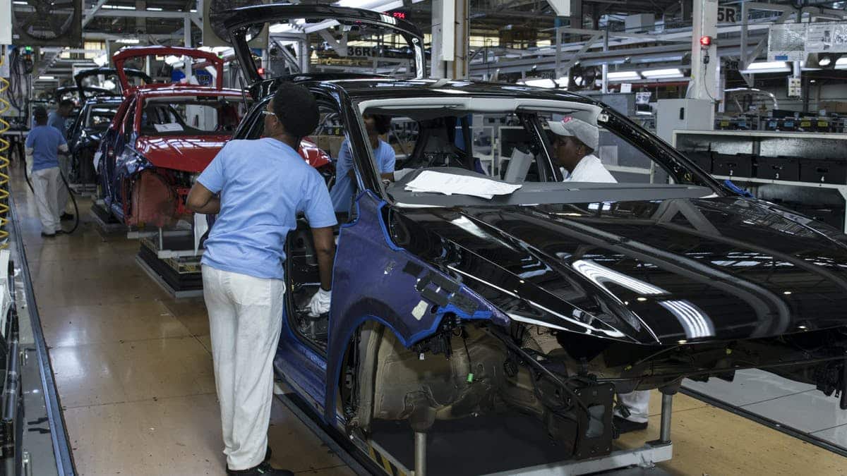 Immigrate to Canada as a Supervisor in Motor Vehicle Assembling