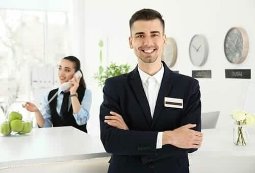 Immigrate to Canada as a Hostel Manager – Full Guide