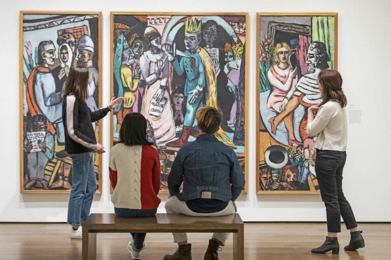 Immigrate to Canada as a Museum and Art Gallery Technician