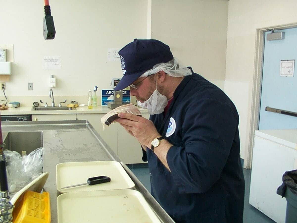Immigrate to Canada as an Agriculture and Fish Products Inspector