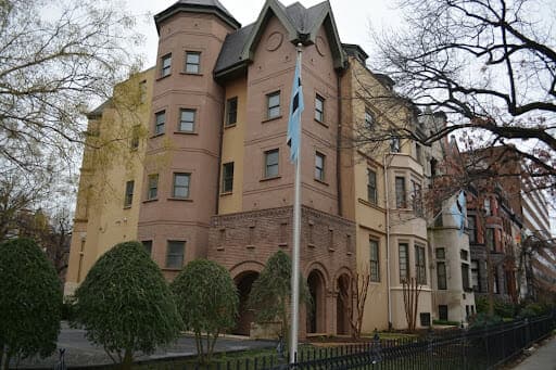 Botswanan Embassy in Canada – Getting Help in Canada