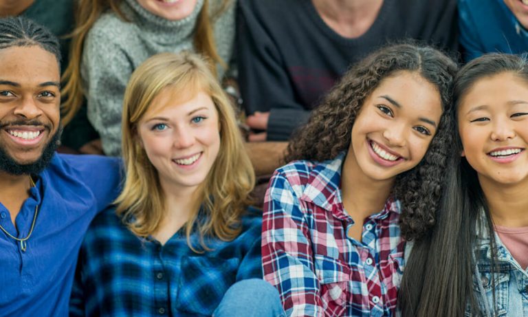 Immigrate to Canada from Greece – 5 Pathways, Requirements, Timeline