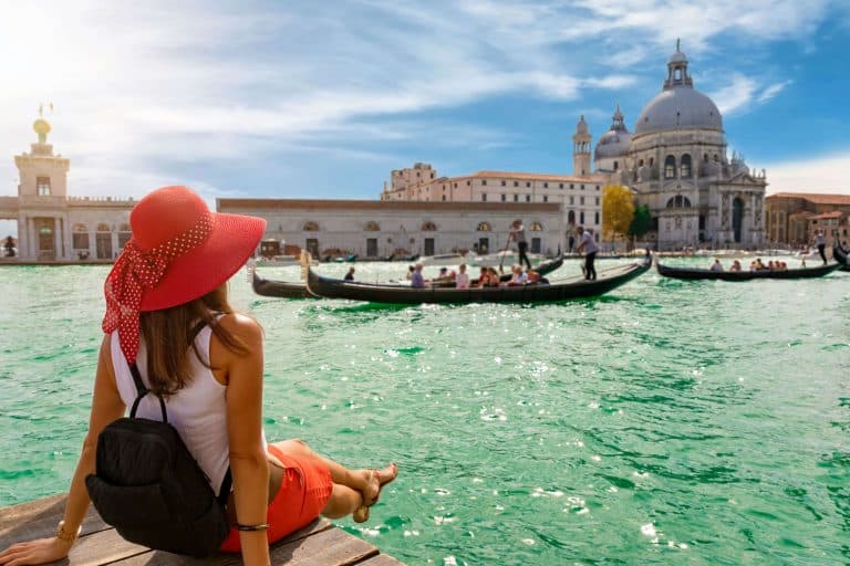 Schengen Tourist Visa: Eligibility, Requirements, Fees, and Application